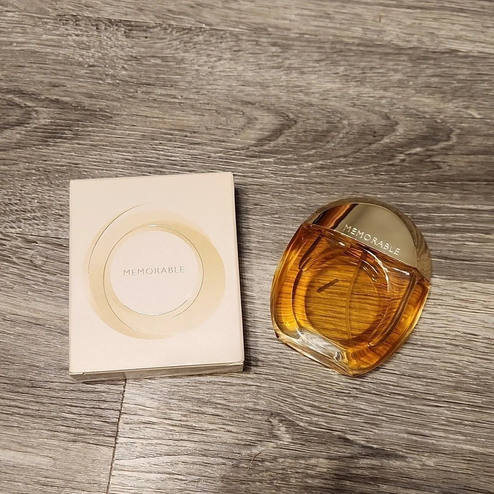 AVON retired scent Memorable NIB